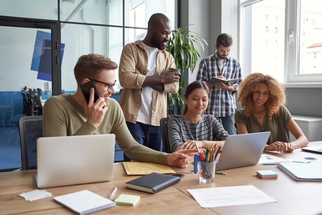 Stratégie marketing digitale pour PME – Nematek Solutions. Sauvegarde et reprise des données – Continuité des activités IT. Solutions technologiques et informatiques professionnelles – Nematek Solutions Haute disponibilité et continuité des activités – Nematek. Intelligence artificielle et exploitation des données – Nematek Solutions. Environnement de travail positif et collaboration en entreprise.